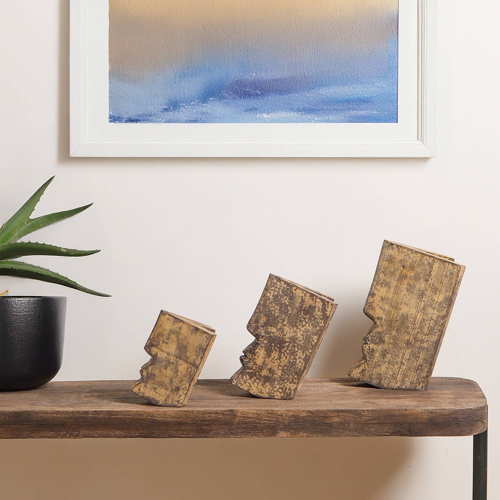 Figurines & Sculptures/Wooden Face Decor Object - 5X4X8'