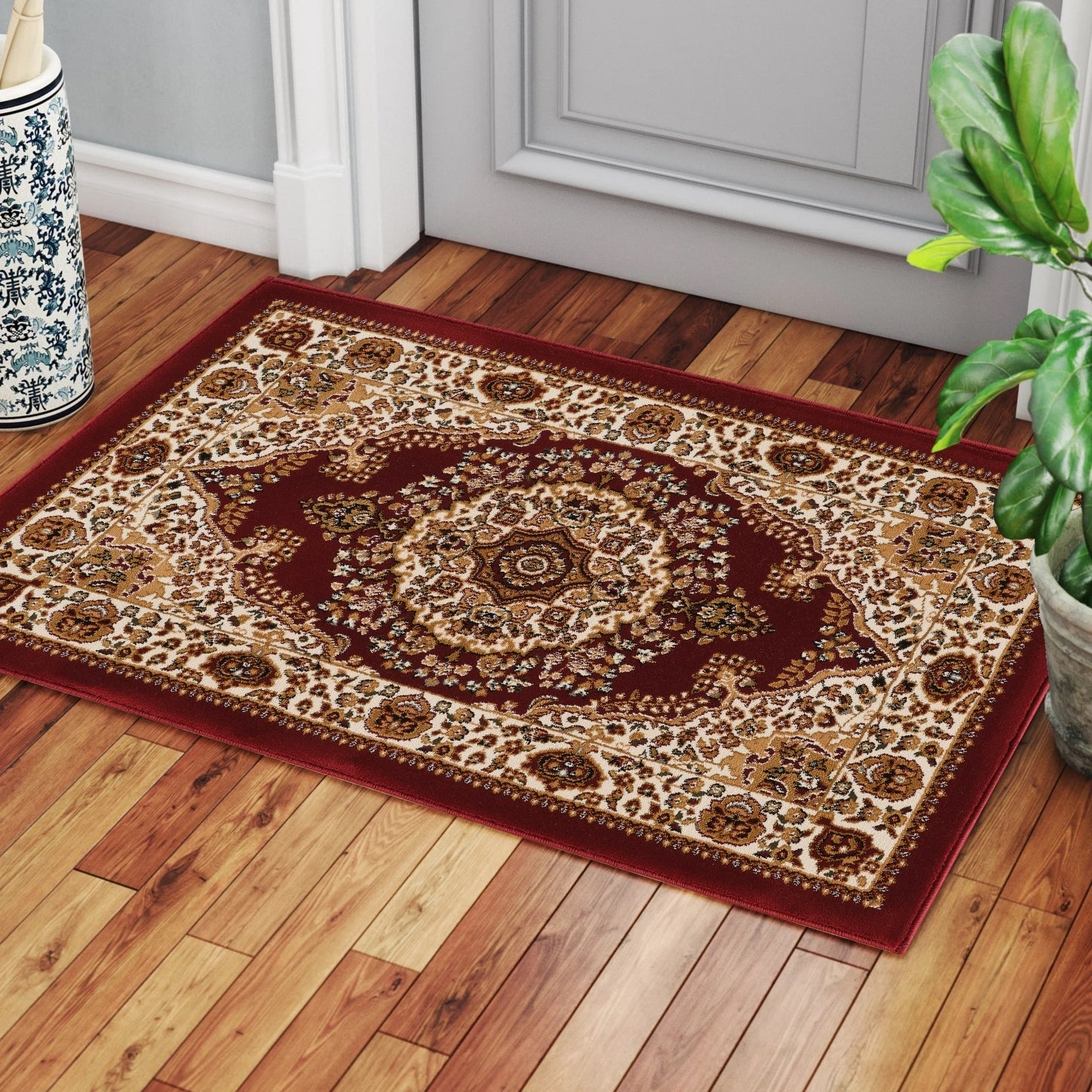 Manchester GC_HER5007 Red 2 ft. x 3 ft. Area Rug