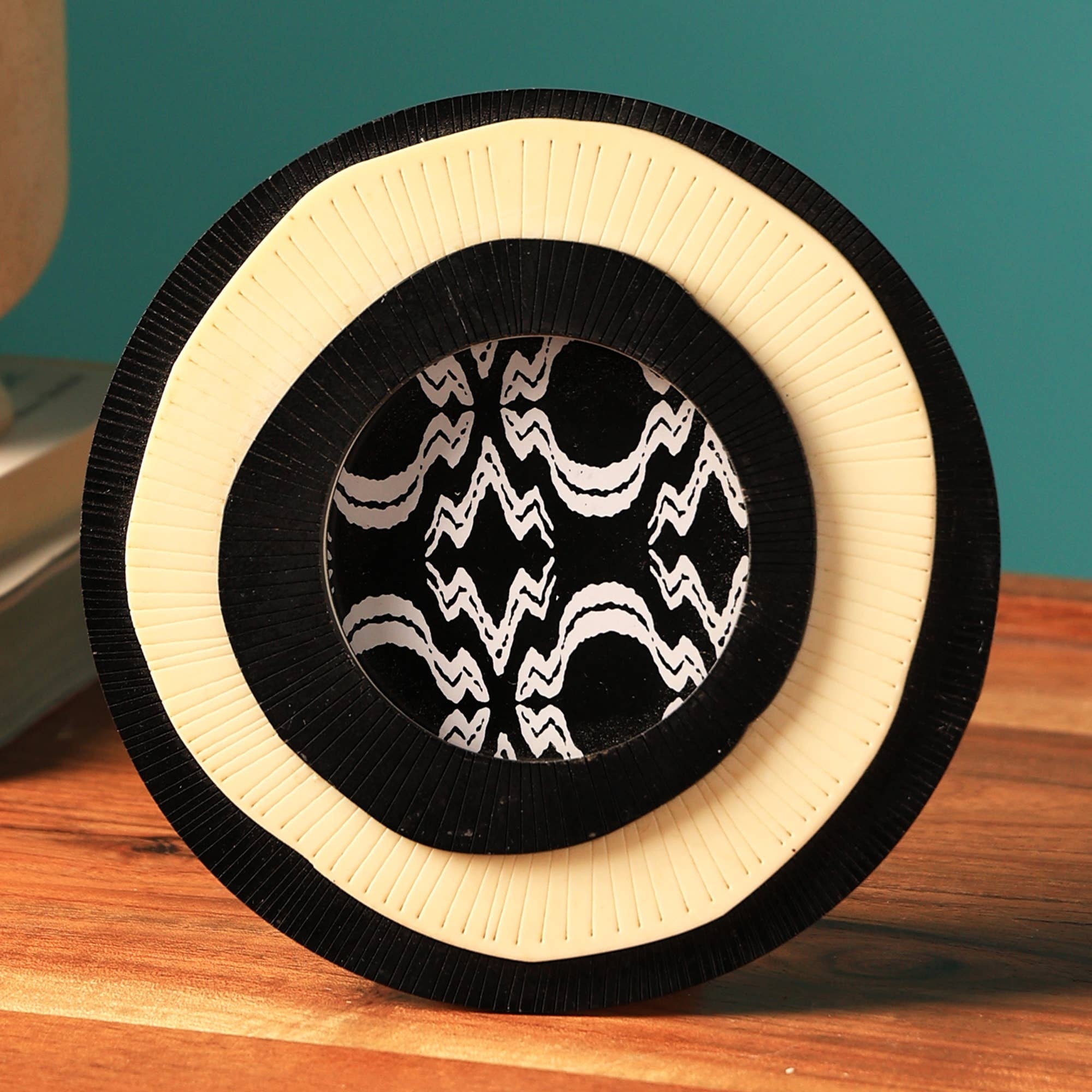 Handmade Black & White Resin Photo Frame - Organic Mix Carved Design-3x3'