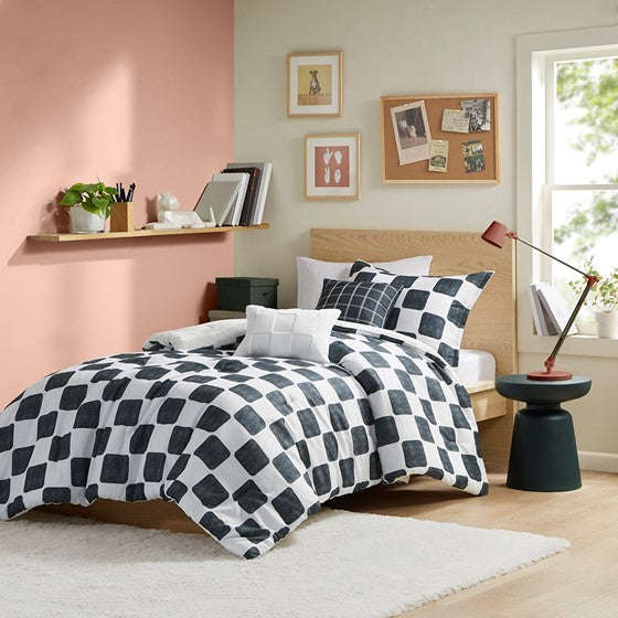 Twin/Twin XL Checkered Comforter Set
