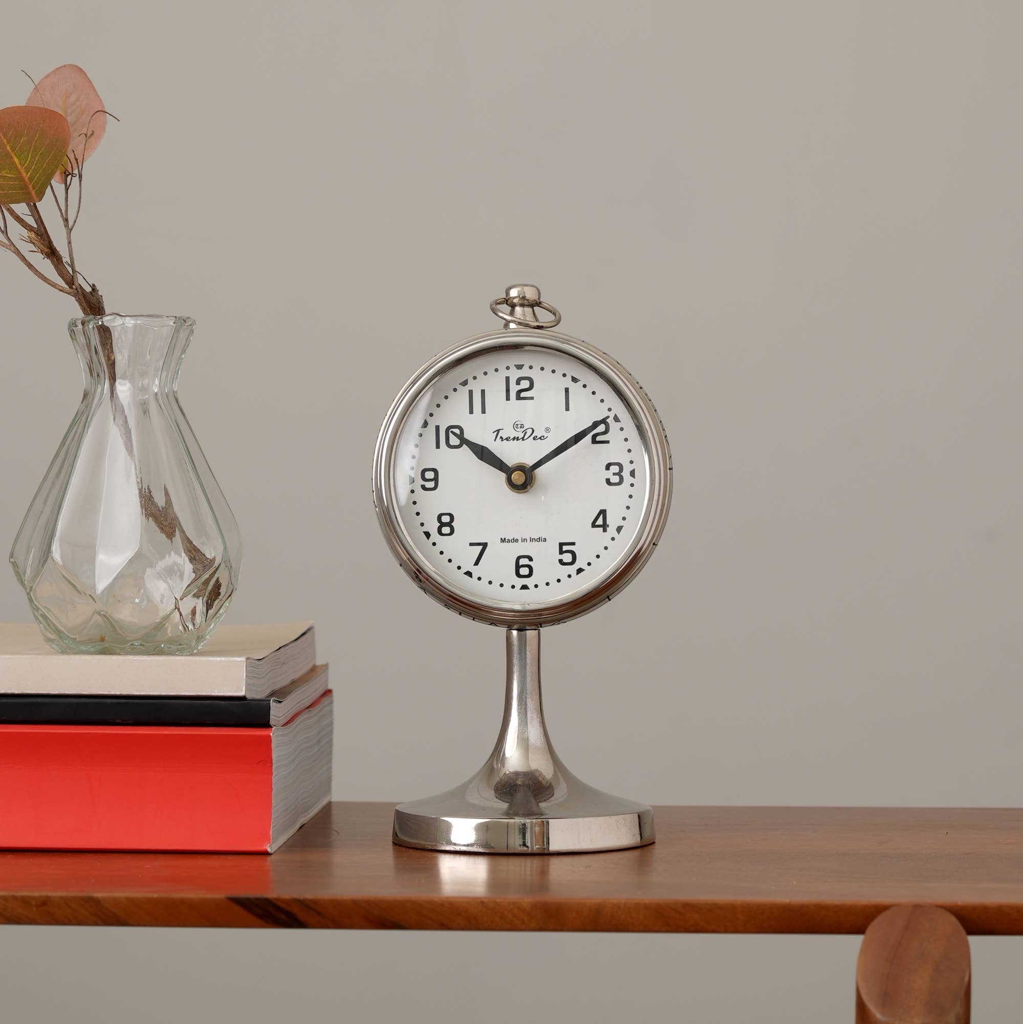 Decorative Aluminium Nickel-Plated Table Clock-Desk clock