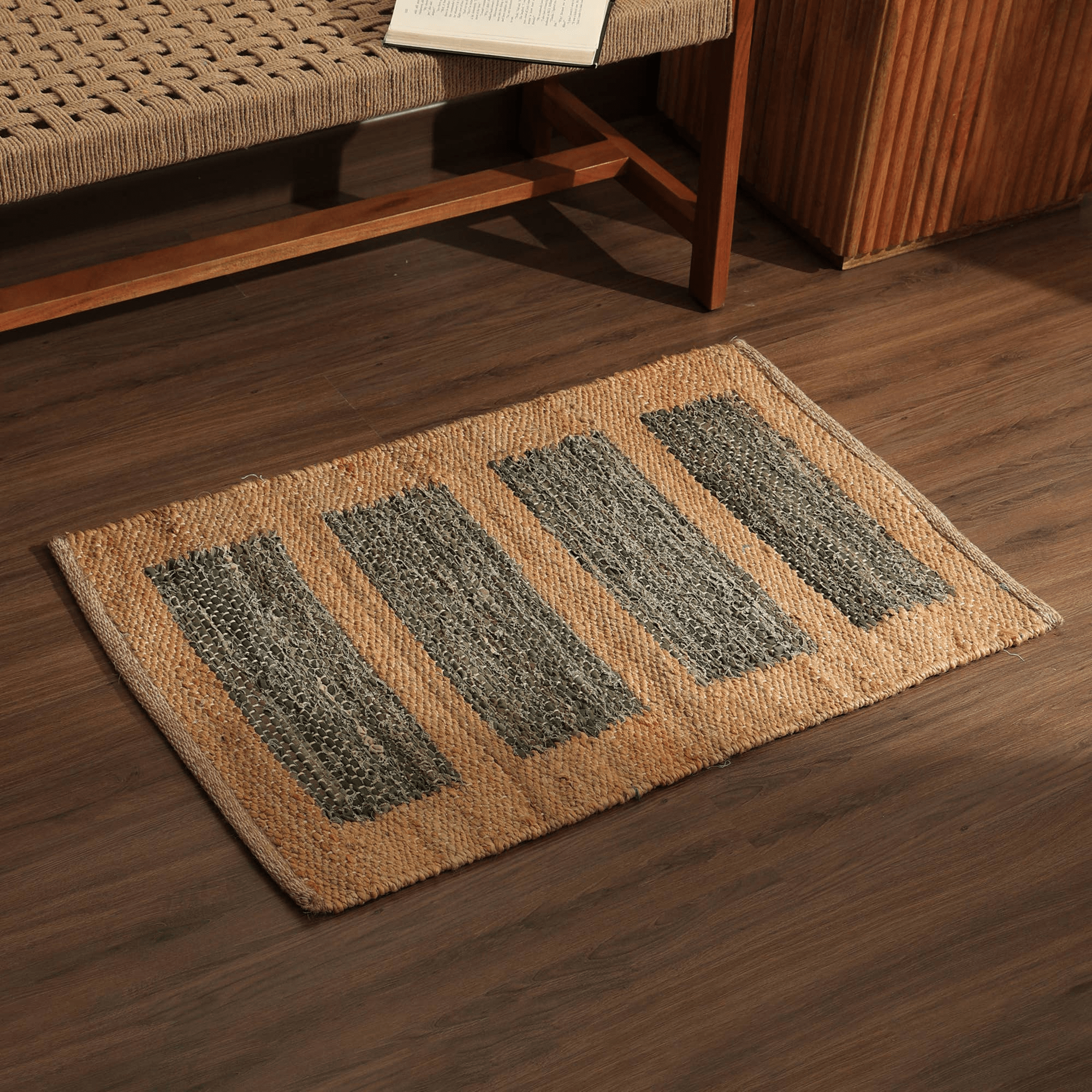 Spike 36x24' Scatter Rug - Stylish Accent Rug for Living Room, Bedroom, & Home Decor'