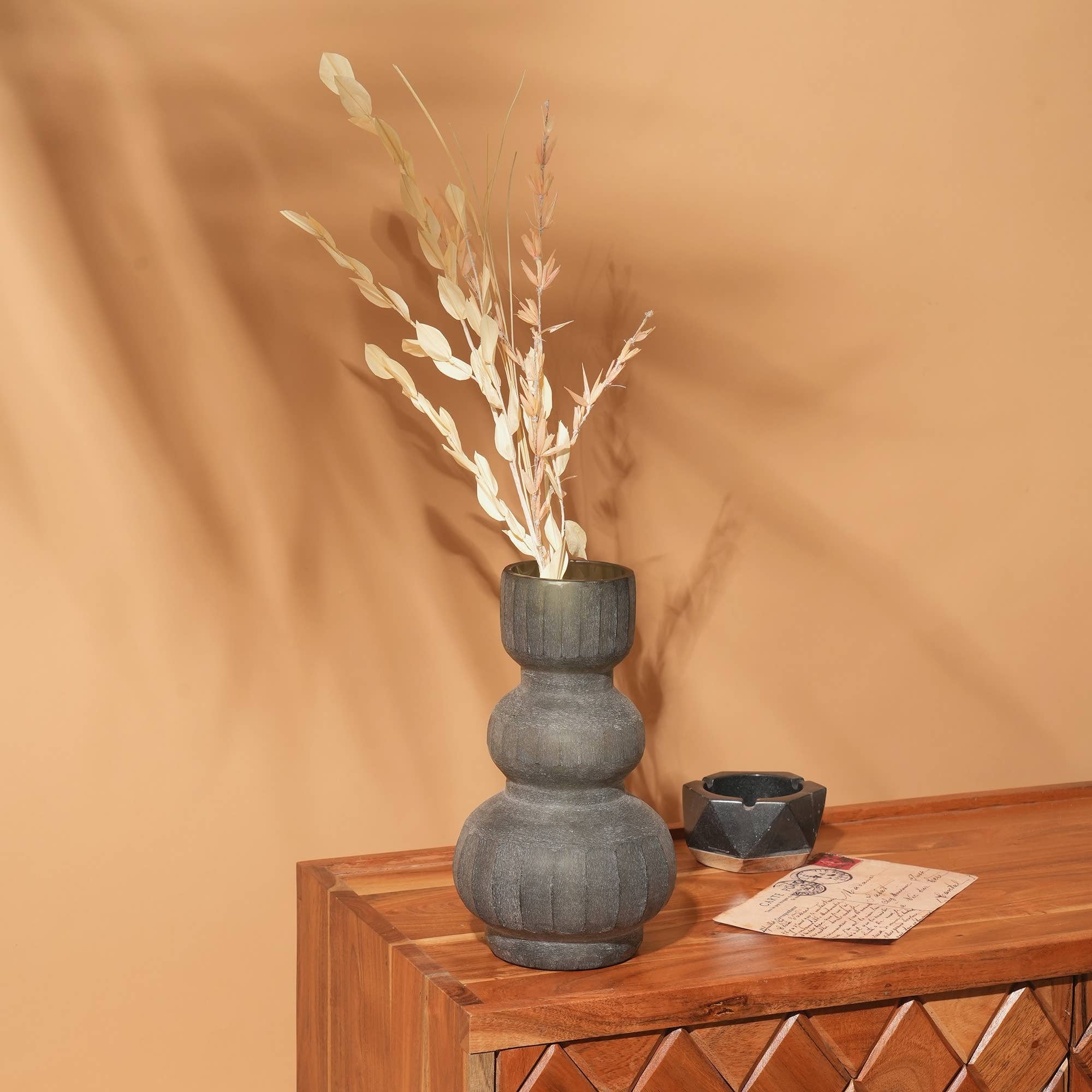 Decorative Glass Table Vase for Living Room/Table Décor-7X7X9.8'