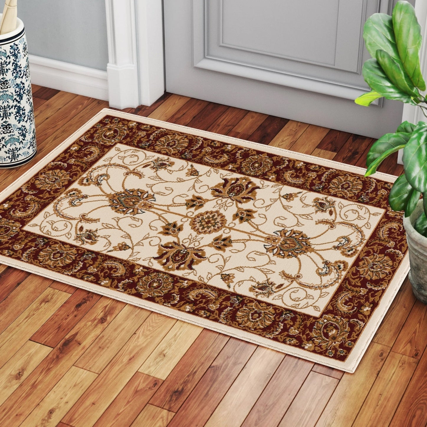 Manchester GC_HER5002 Ivory 2 ft. x 3 ft. Area Rug