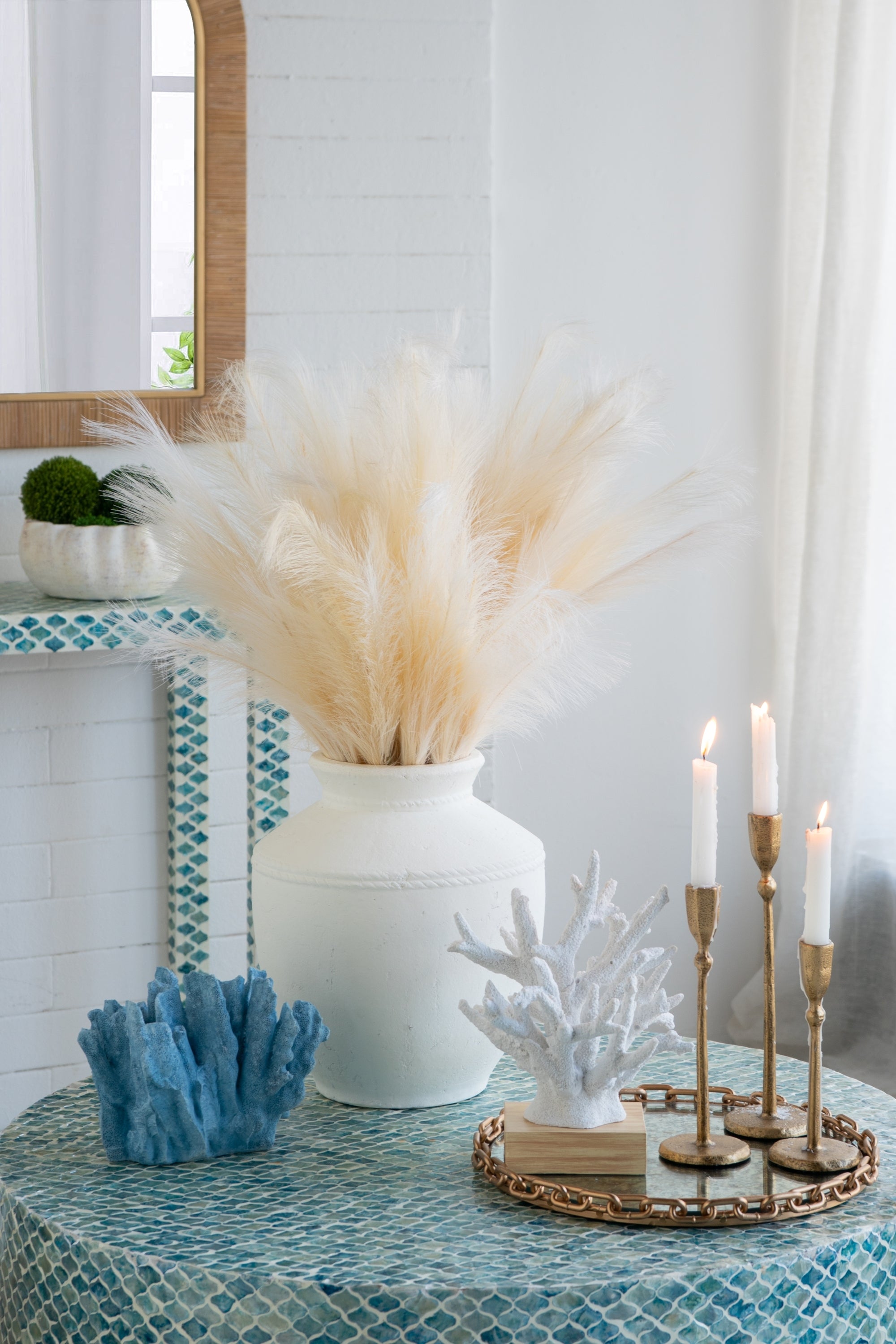 D12x14' Round Terracotta Vase with Natural White Finish