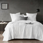 Down Alternative Blanket White King