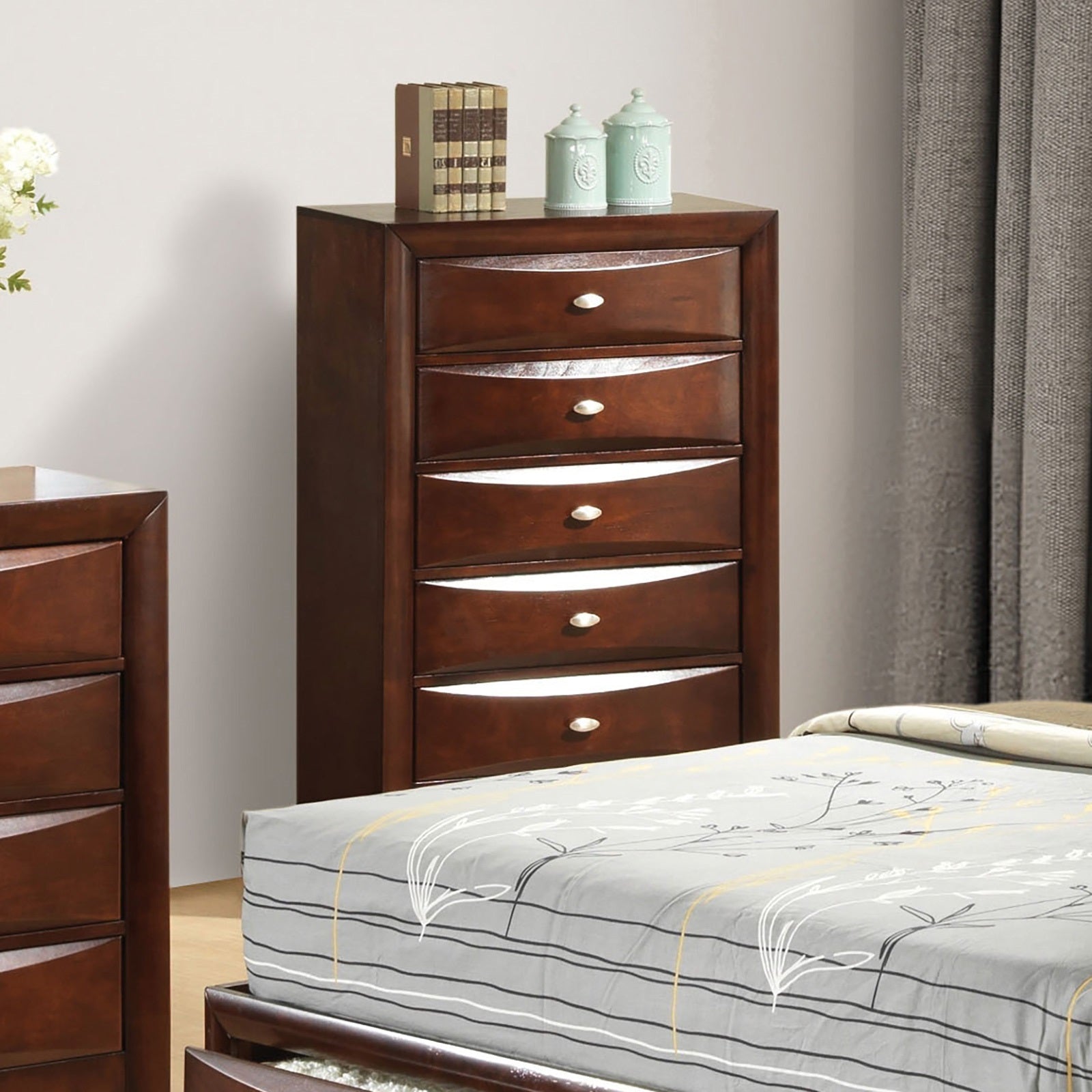 Dark Cherry Finish 5-Drawers Chest 1pc Oval Knob Handles Transitional Bedroom Furniture