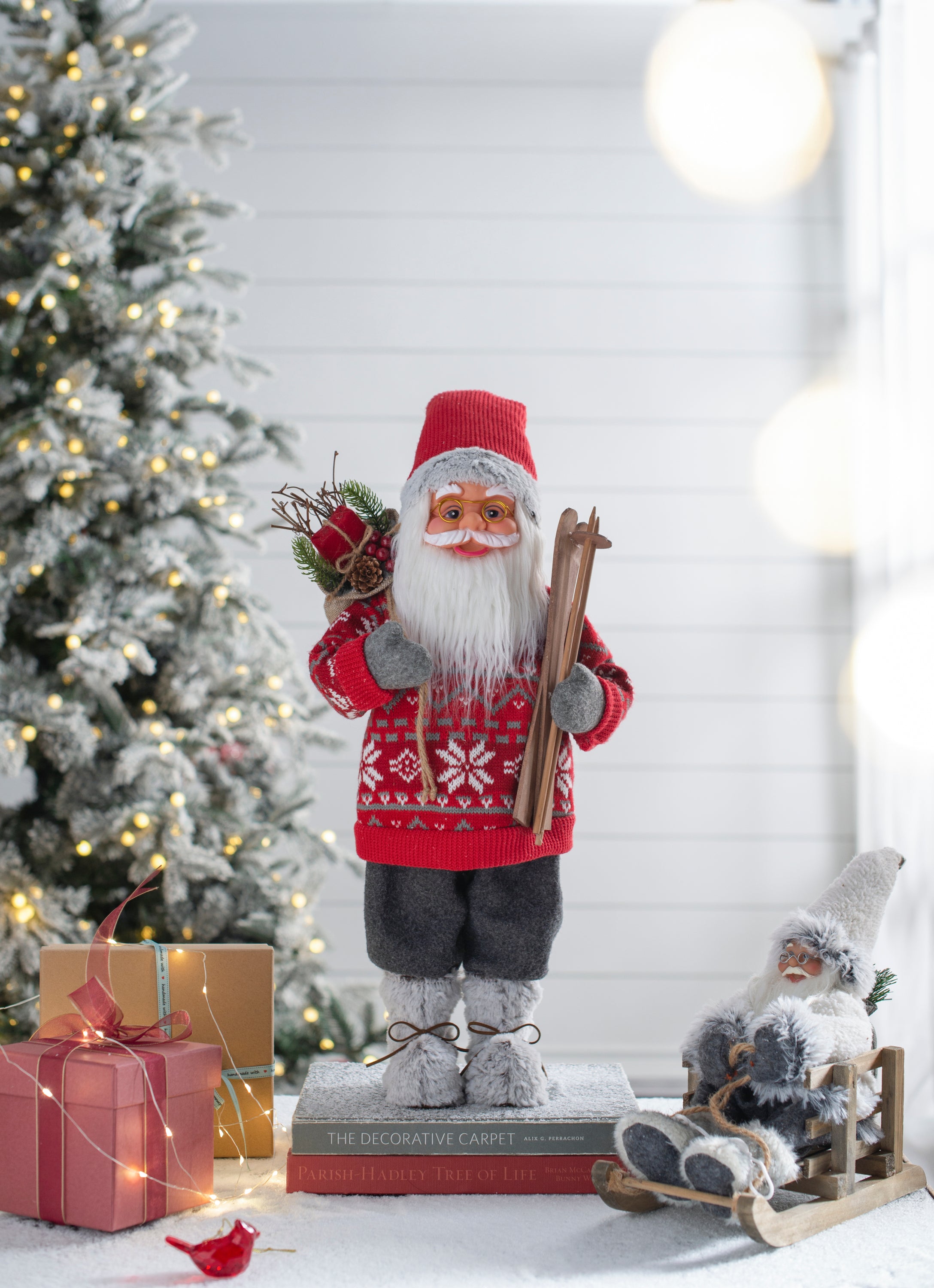 10.6X7.5X23.6' Standing Santa