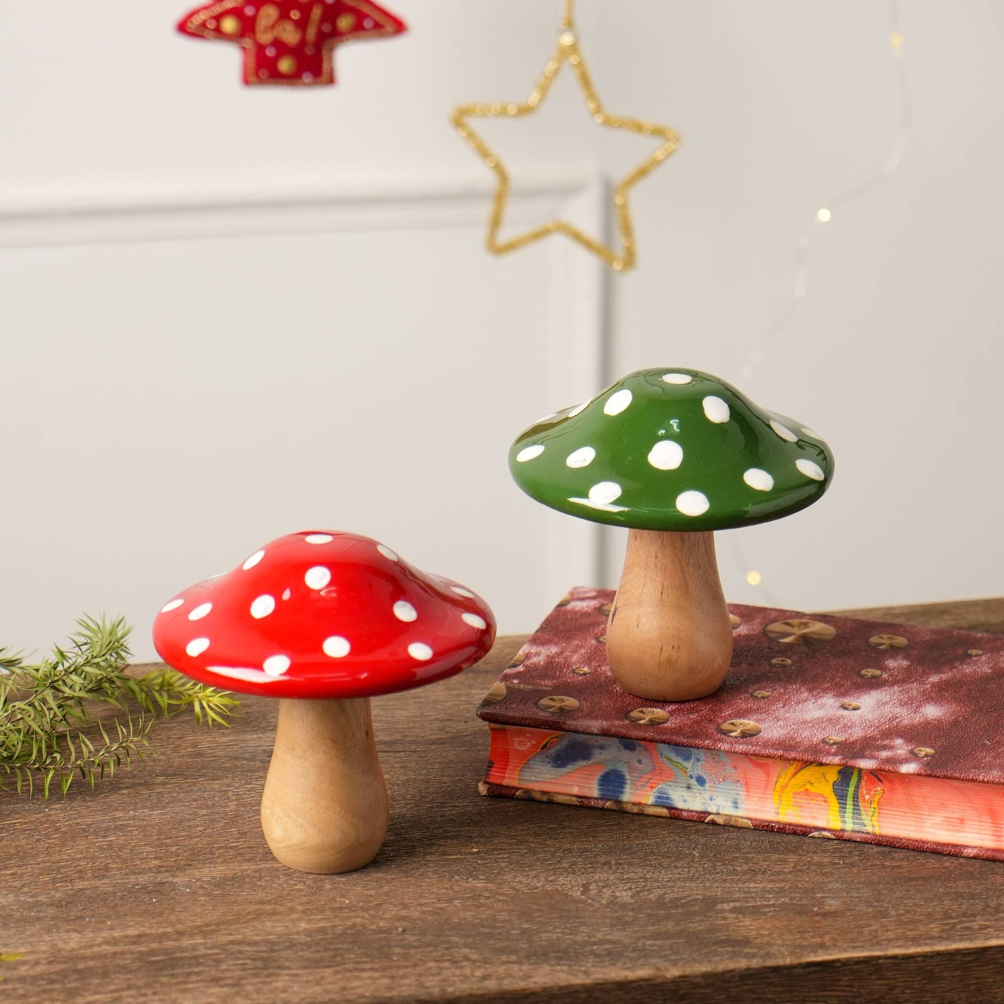 Wooden Table Top Small Mushroom  – Green & White Festive Decorative Accent-3.5X3.5X4.5'