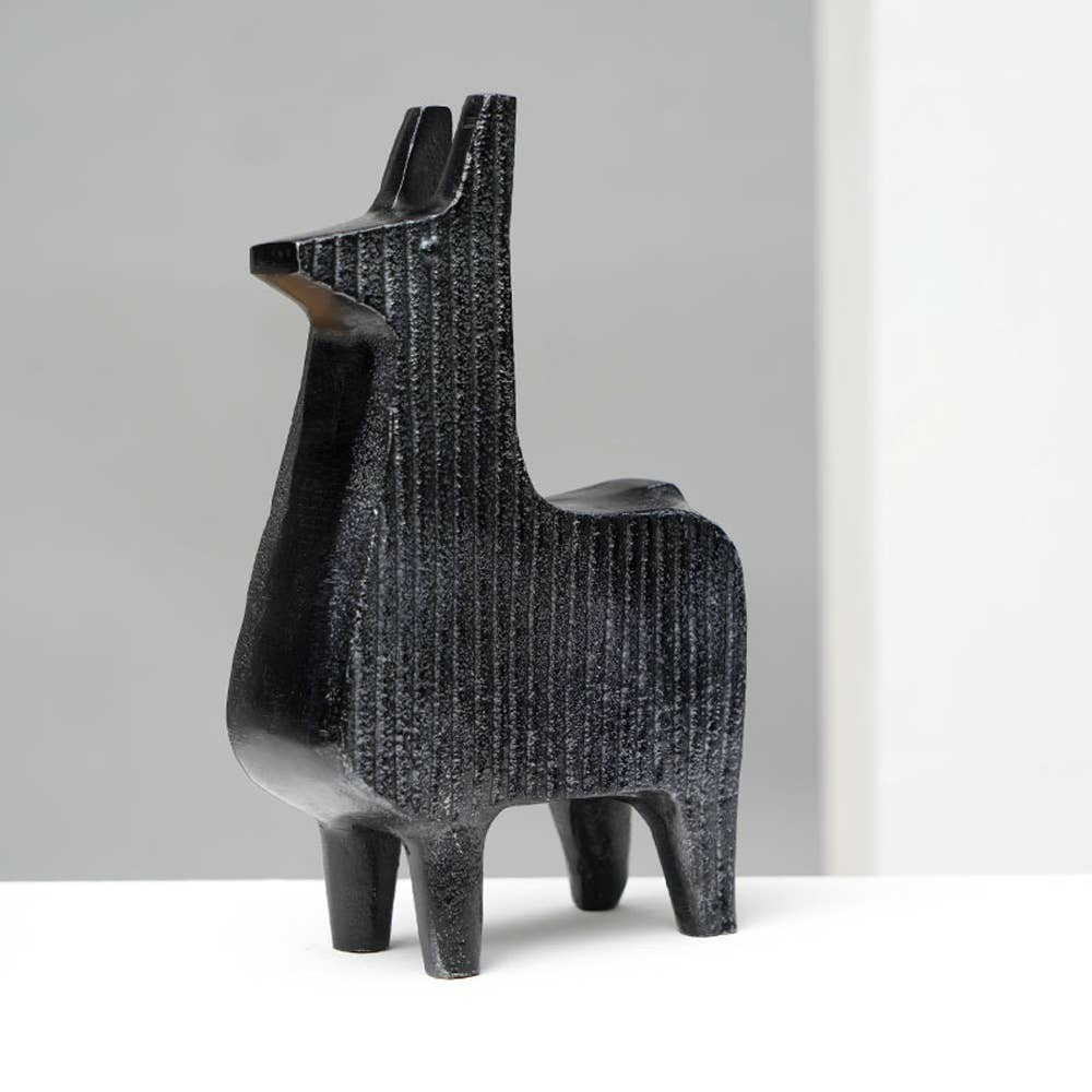 Black Ribbed Llama Sculpture Aluminum Table Décor- 4' x 6.8'