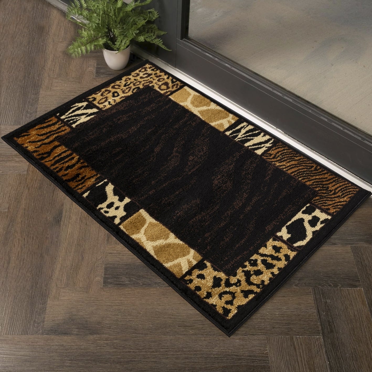 Tribes GC_YLS4013 Black 2 ft. x 3 ft. Animal Print Area Rug