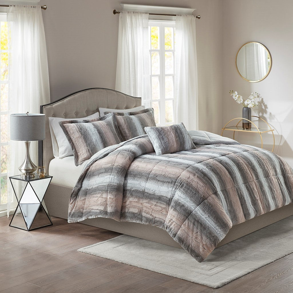 Full/Queen 4PC Faux Fur Comforter Set
